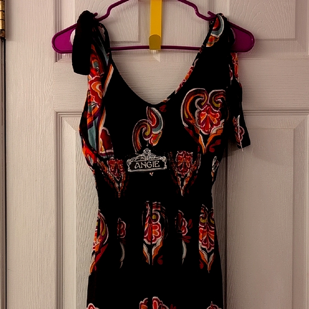 Y2K NWT Maxi Dress 👗